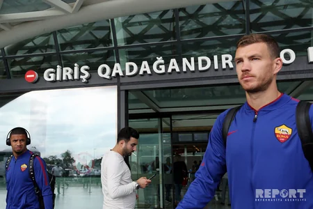 Roma komandası Qarabağla oyun üçün Bakıya gəlib - FOTO