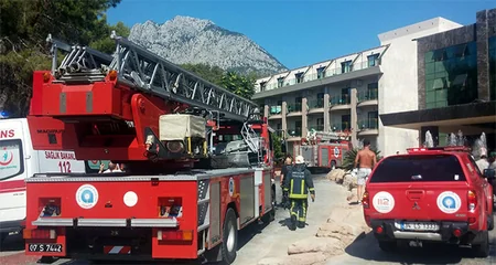 Antalyada hoteldə yanğın olub, 14 nəfər xəstəxanaya yerləşdirilib