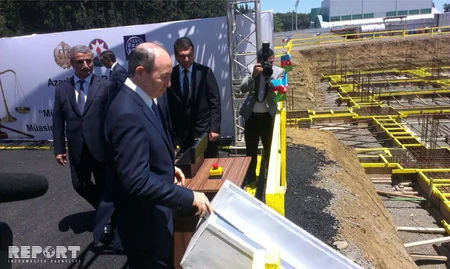 Ədliyyə naziri: Amnistiya aktının icrasına sabah başlanılacaq - FOTO