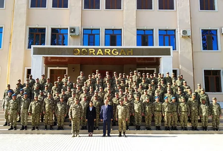 Azərbaycan Ordusunda Zəfər Günü münasibətilə silsilə tədbirlər keçirilib