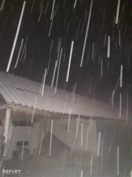 Quba rayonuna 16 sm. hündürlüyündə qar yağıb - FOTO