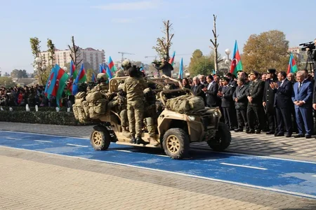 Gəncədə Bayraq Günü münasibəti ilə III Bayraq Festivalı keçirilib - FOTO