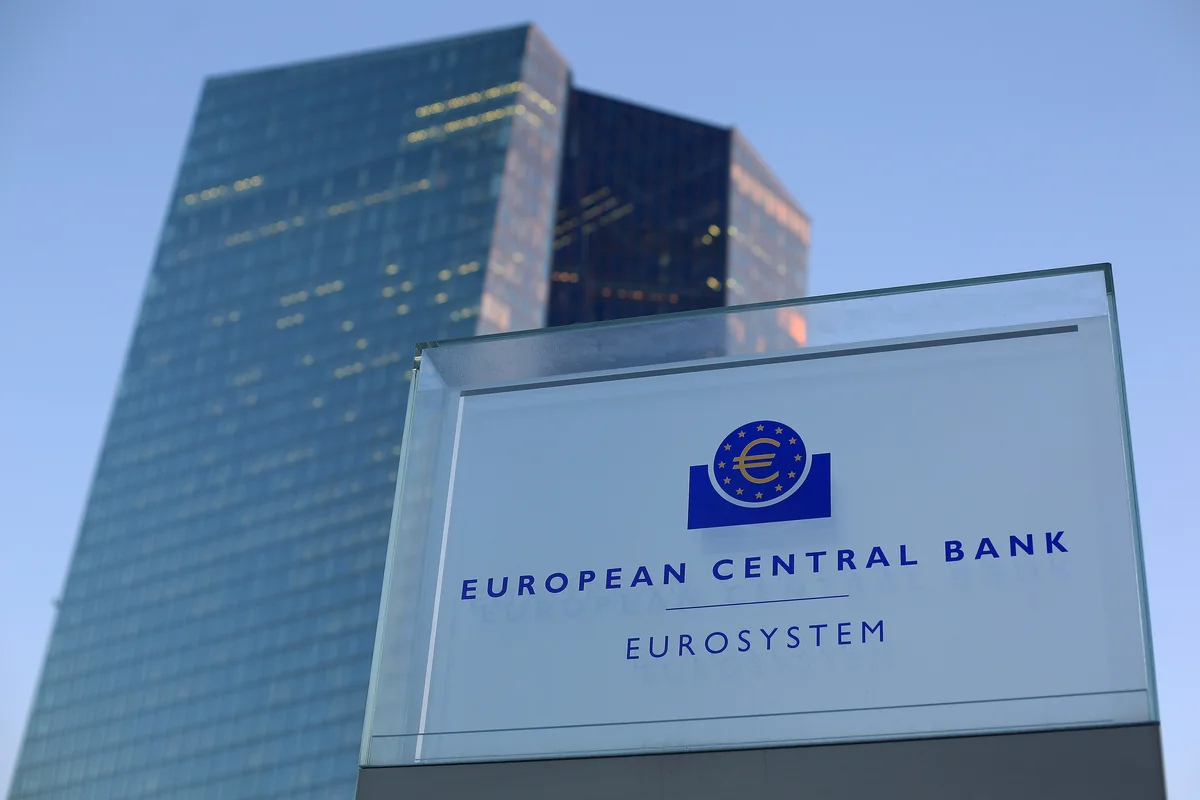 ECB uçot dərəcəsini sabit saxlayıb
