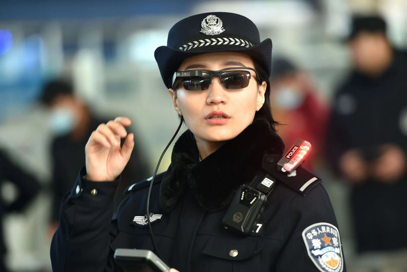 China: Several children injured in knife attack