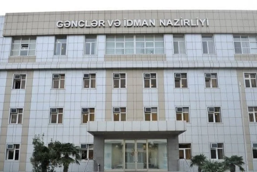 “Evdə qal, idmansız qalma!”
