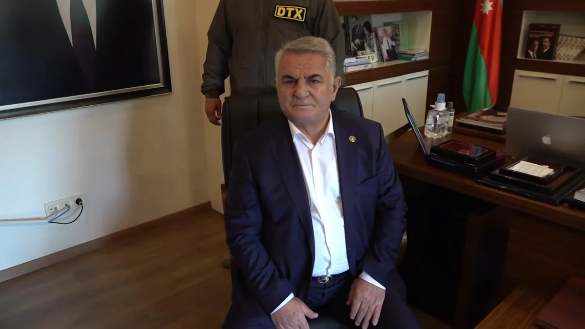 Həbs edilən icra başçısı: Bugünkü durumuma görə çox utanıram