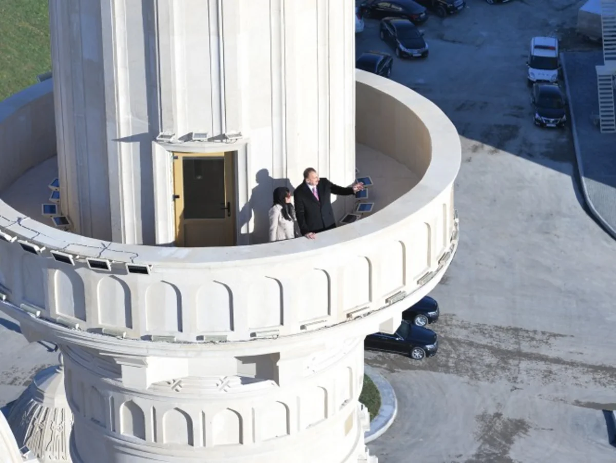 Prezident İlham Əliyev Bakıda Heydər məscidinin açılışında iştirak edib
