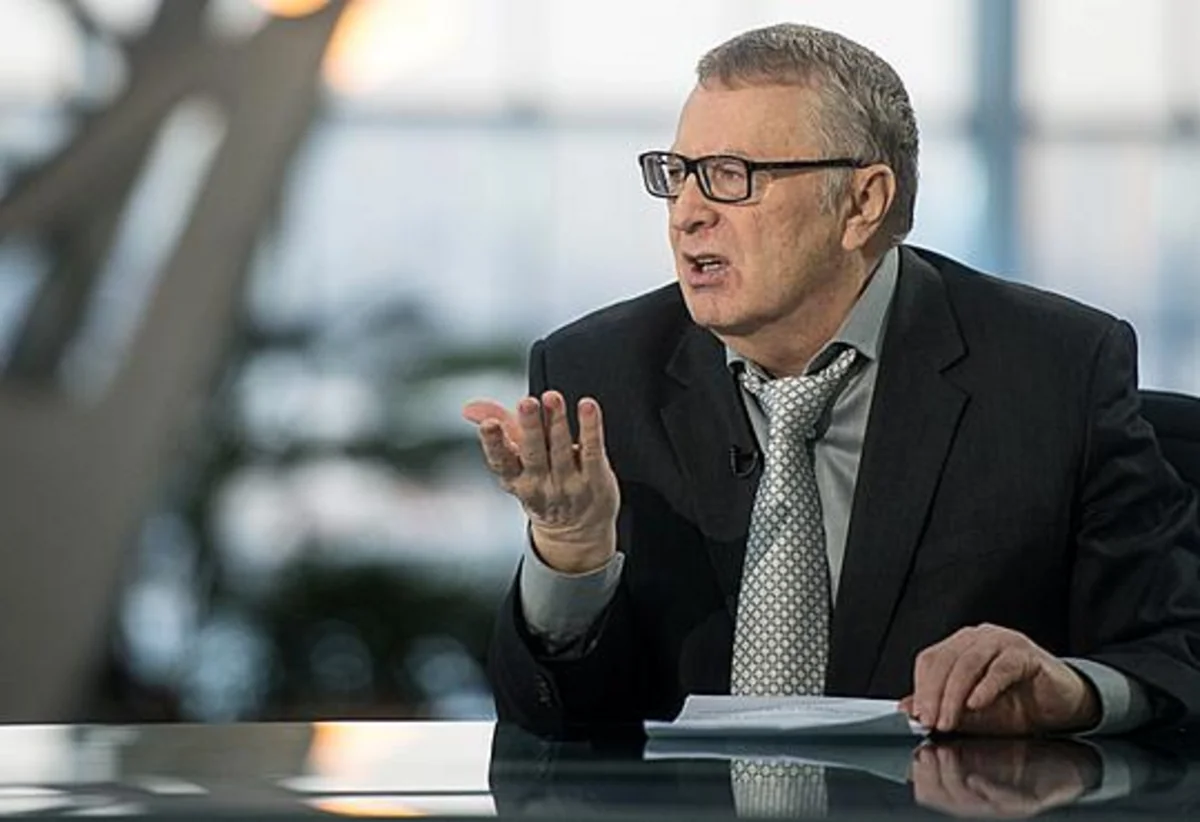 Жириновский призвал власти России укреплять отношения с южными соседями