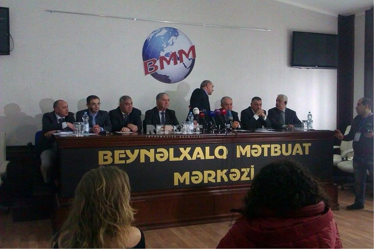 Sosial şəbəkələrdə toyuq ətinin şişirdilməsi videosu ilə bağlı hüquq-mühafizə orqanlarına müraciət olunub