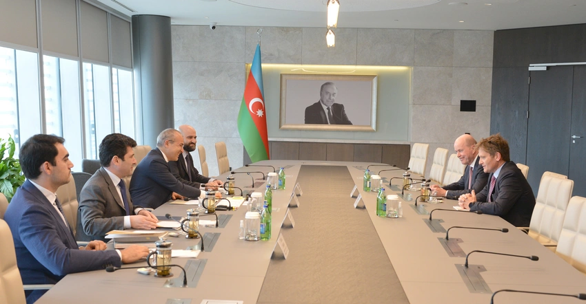 Azərbaycanın iqtisadiyyat naziri BP ilə yeni əməkdaşlıq perspektivərini müzakirə edib