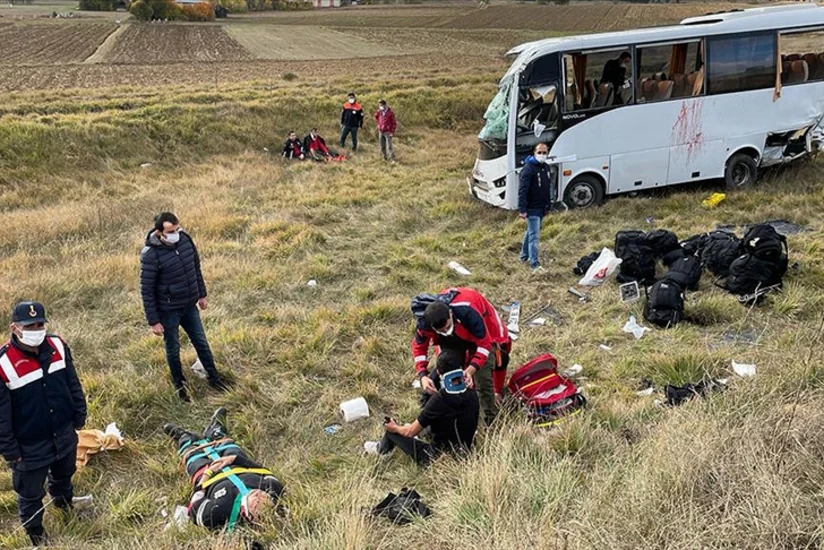 Тяжелое ДТП в Турции: пострадали 12 полицейских