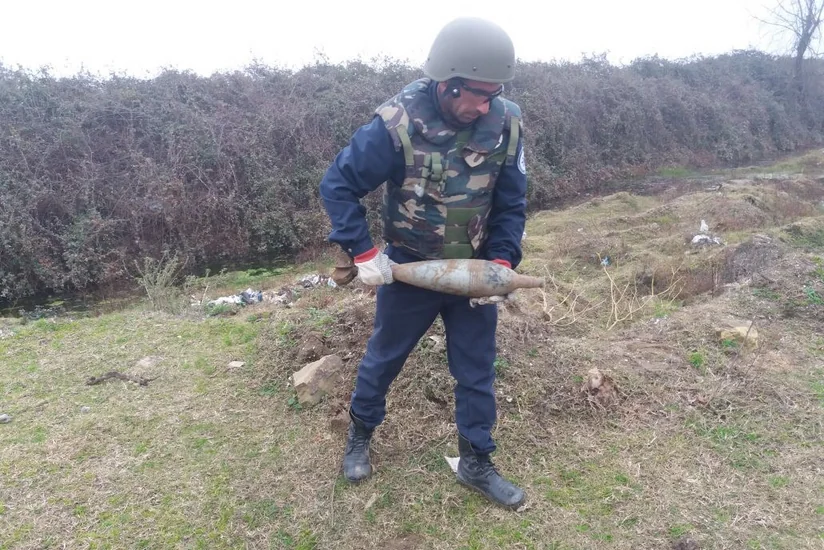 Astarada top və minaatan mərmiləri tapılıb