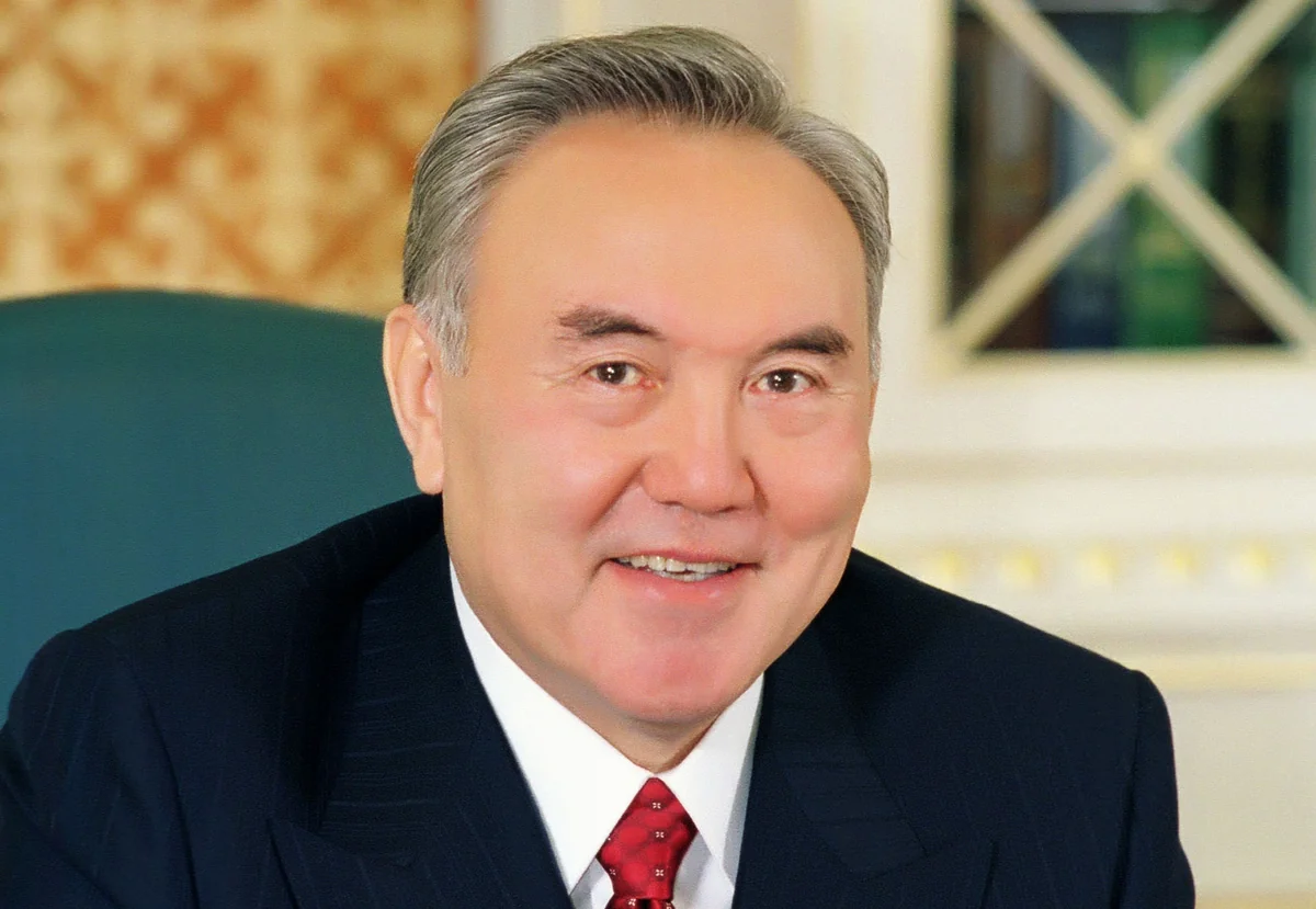 Президент Казахстана в понедельник встретится с главой МИД Ирана