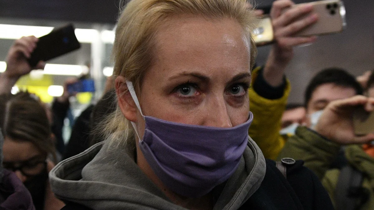 Задержанную Юлию Навальную отпустили из полиции