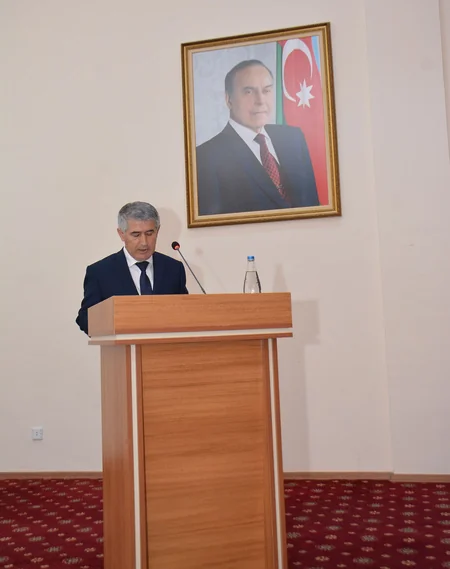 3 rayonun təhsil şöbəsinin müdiri hesabat verib