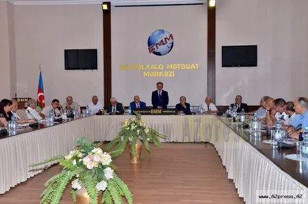 Azərbaycan Mətbuat Şurası ahıl jurnalistin 70 yaşını qeyd edib