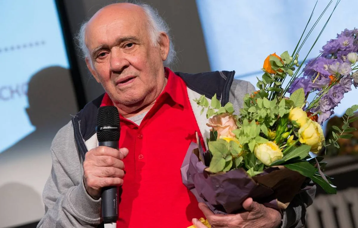 Rusiyanın məşhur aktyoru vəfat edib