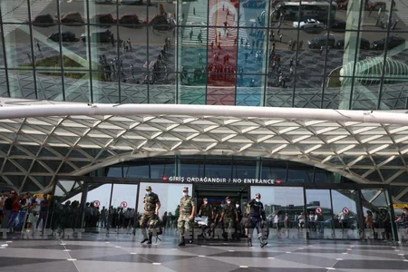 First group of Azerbaijani firefighters return home from Turkey