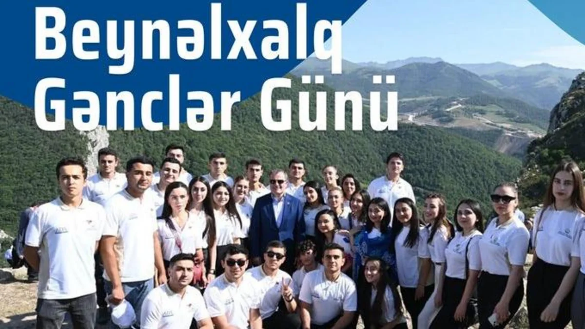 XİN gəncləri təbrik edib