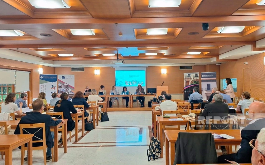 На международной конференции в Афинах был поднят вопрос о разрушенных Арменией азербайджанских кладбищах
