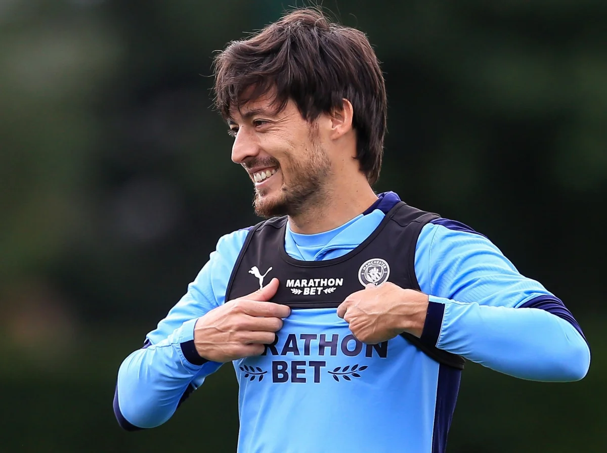 Tanınmış futbolçu koronavirusdan sağaldı