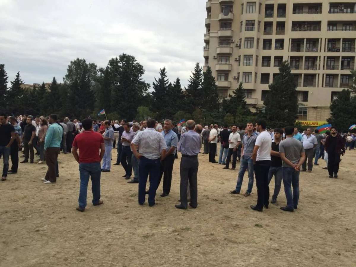 Polis: Mitinqdə 1500-ə yaxın insan iştirak edib - YENİLƏNİB