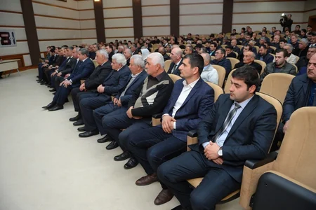 Lənkəranın icra başçısı sahibkarlarla görüşüb