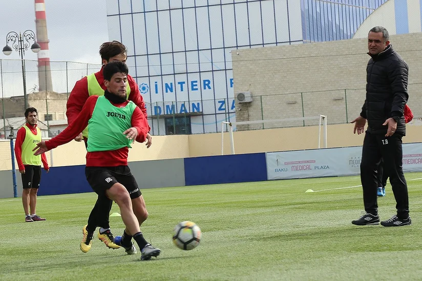 “Keşlə” daha bir futbolçu ilə yollarını ayırıb
