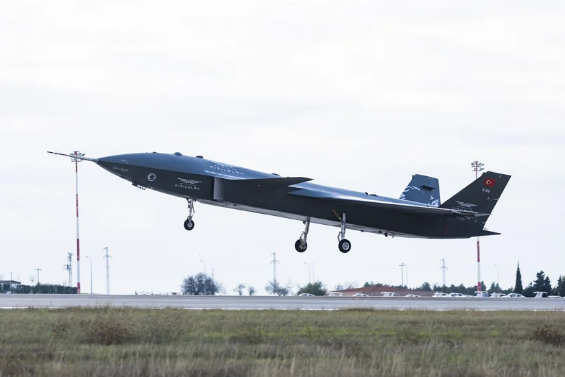 Türkiyənin ilk pilotsuz təyyarəsinin istifadəyə veriləcəyi tarix açıqlanıb