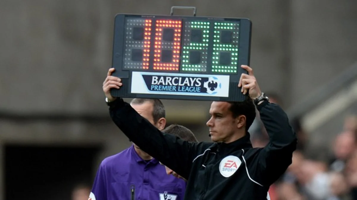 FIFA-dan təklif: Əvəzetmələrin sayı artırılsın