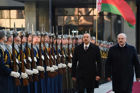 Belarusda Azərbaycan Prezidenti İlham Əliyevin rəsmi qarşılanma mərasimi keçirilib