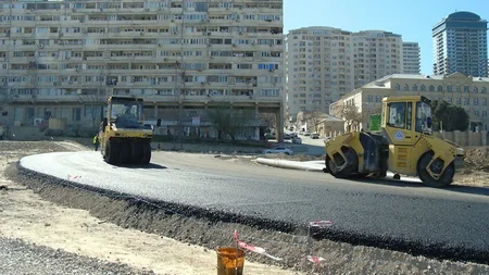 Sovetski ərazisində yol infrastrukturunun 70%-i artıq yenidən qurulub - VİDEO