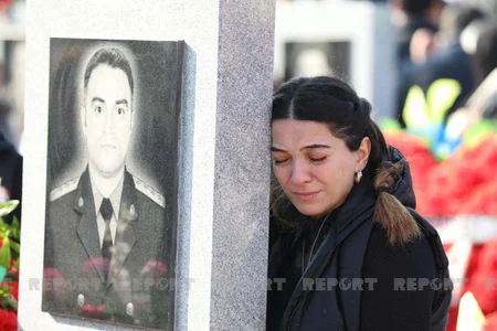 Zəfəri bəxş edənlər