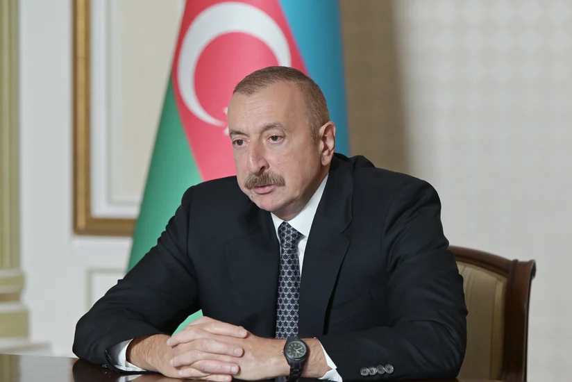 İlham Əliyev: Prezident başda olmaqla bütün dövlət məmurları xalqın xidmətçiləridir