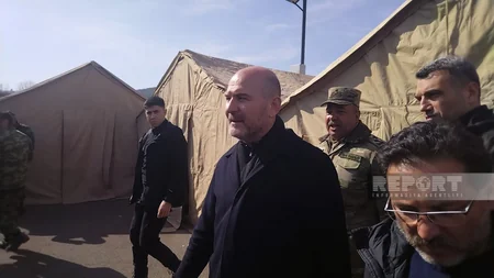 Turkish interior minister visits base point of Azerbaijani rescuers