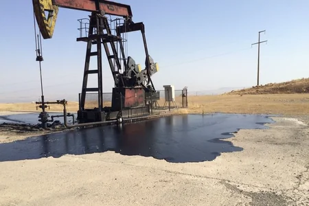 Türkiyədə ilk dəfə 1300 metr dərinlikdə neft aşkarlanıb