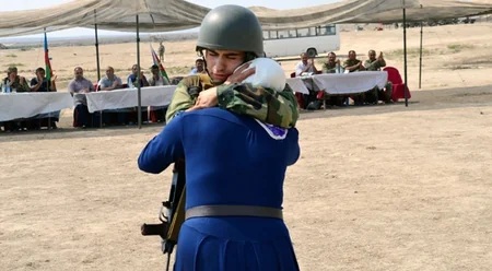 Beyləqan Qarnizonunda hərbi vətənpərvərlik mövzusunda təbdirlər keçirilib - FOTO