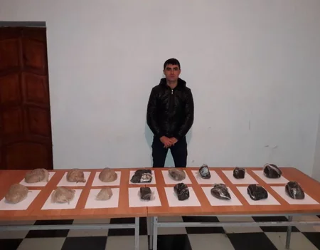 Man smuggling drugs from Iran to Azerbaijan detained, some escaped