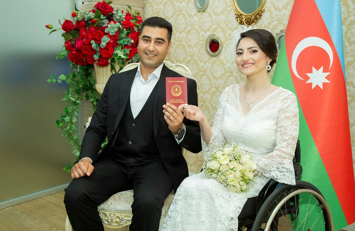Qazi ilə ailə quran paralimpiyaçı: Onunla təsadüf nəticəsində tanış olmuşuq