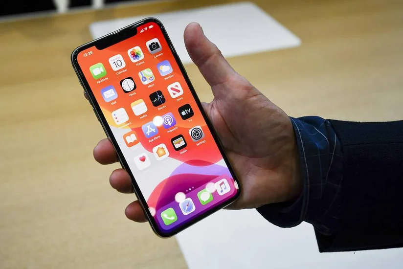 Apple's share in Azerbaijan's mobile device market down by nearly 10% in October