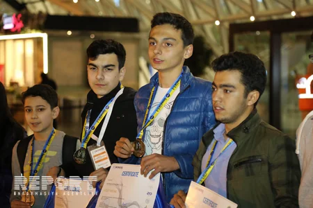 Azərbaycan məktəblilərinin robotları InfoMatrix beynəlxalq müsabiqəsində qızıl medal qazanıb - FOTO - VİDEO - YENİLƏNİB