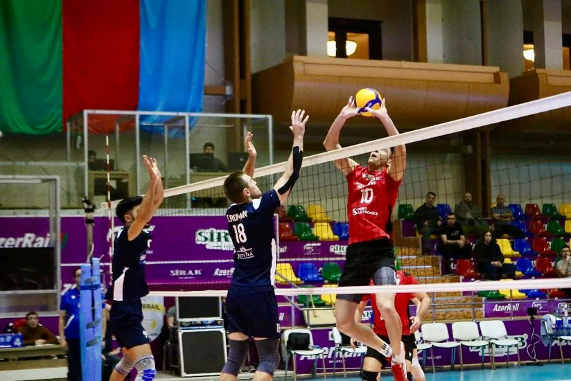 Kişi voleybolçular arasında Azərbaycan çempionatında VII tura yekun vurulub