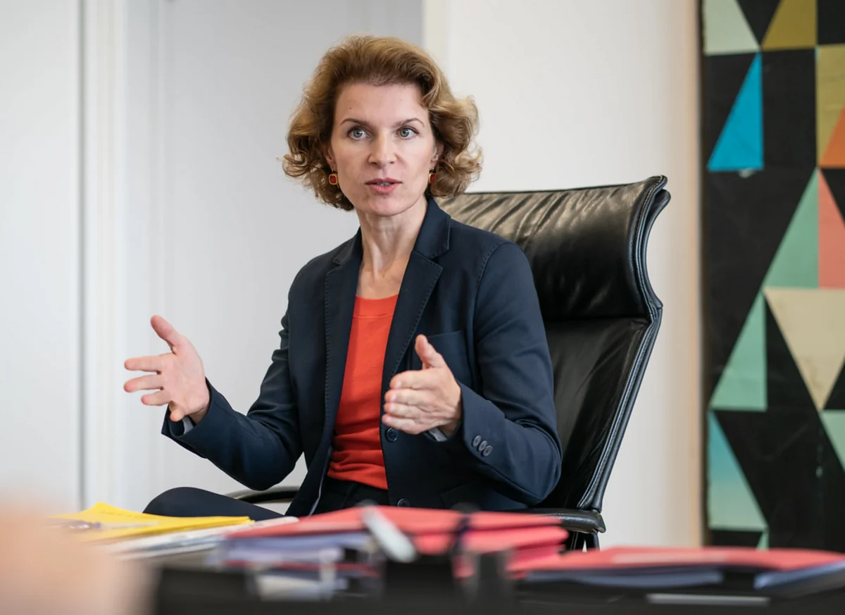 Deutsche Bundesbank: Dayanıqlı maliyyə təkcə iqlim deyil, sosial-iqtisadi sahələr üçün də vacibdir
