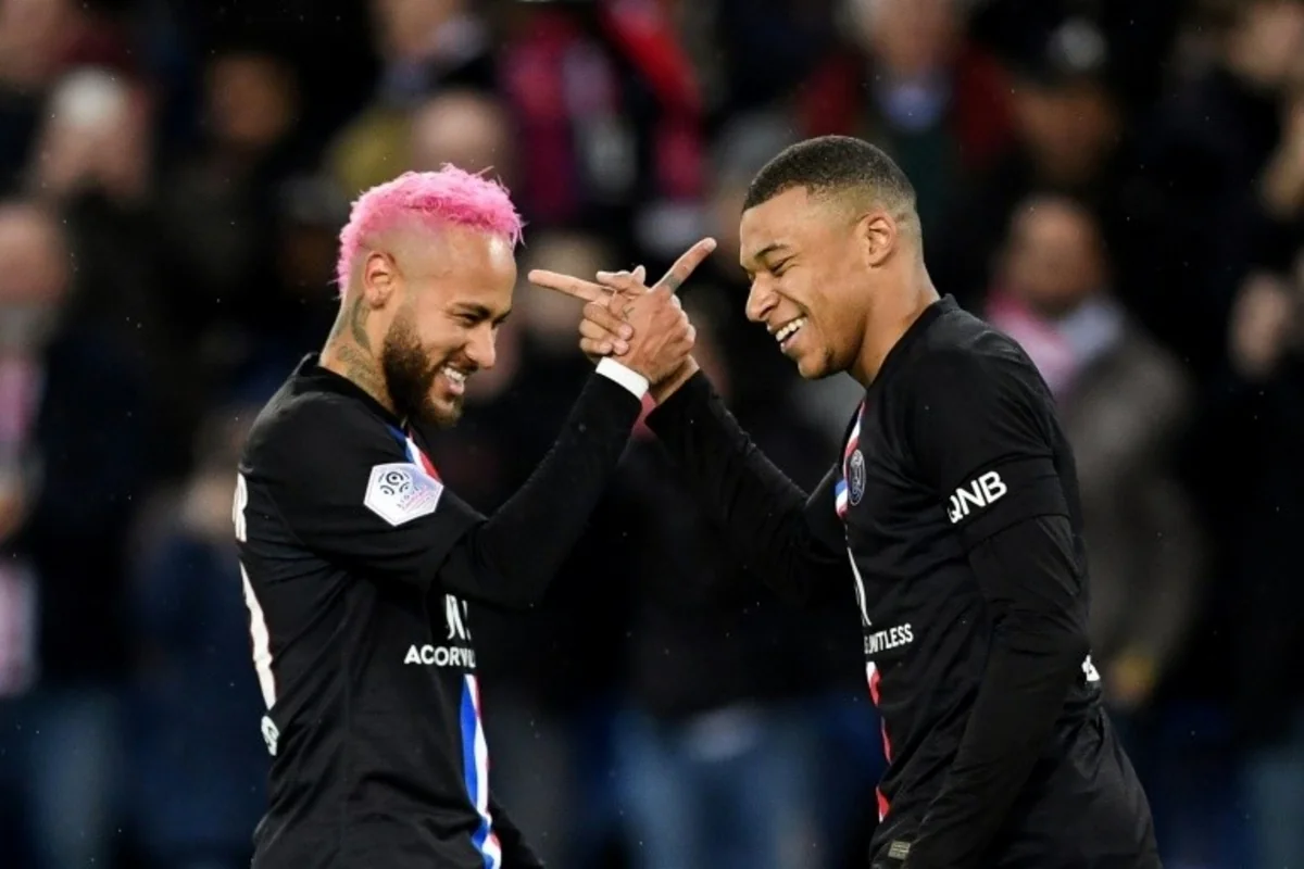 Mbappeyə Neymar qədər maaş təklif olundu