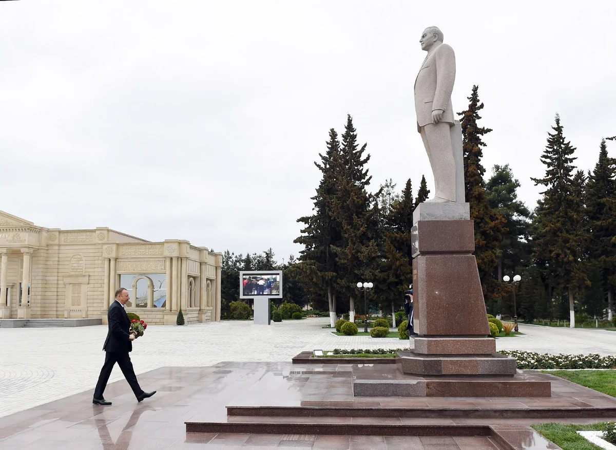 Prezident İlham Əliyev Saatlı rayonuna səfərə gedib