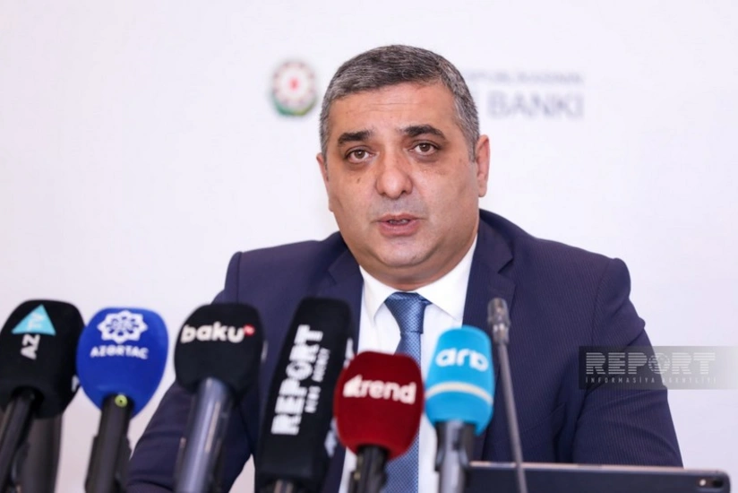 AMB: Xidmətlər balansı kəsirli olaraq qalır