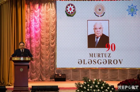 BDU-da Murtuz Ələsgərovun anadan olmasının 90 illiyinə həsr edilən beynəlxalq elmi konfrans keçirilib