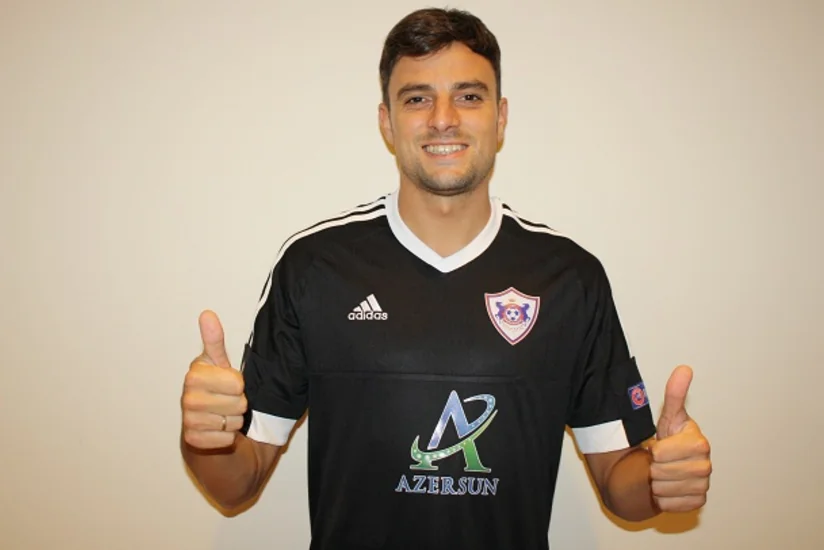 Qarabağın yeni transferi: Azarkeşlər meydanda sonadək mübarizə aparan futbolçu görəcəklər