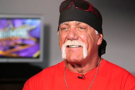 WWE legend Hulk Hogan dies at 71
