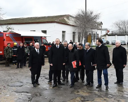 Prezident yanğın baş verən əraziyə gəlib - FOTO - YENİLƏNİB